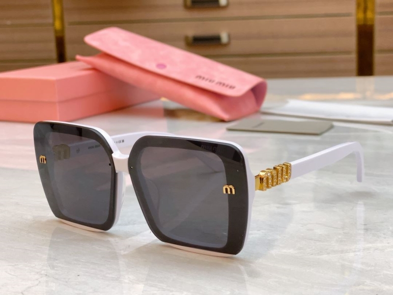 Miu miu Sunglasses